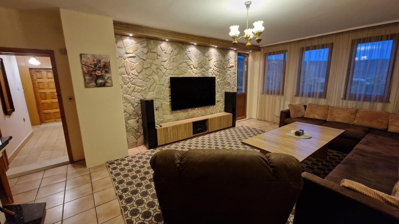 Къща За Гости Великите Veliko Tarnovo Exterior photo